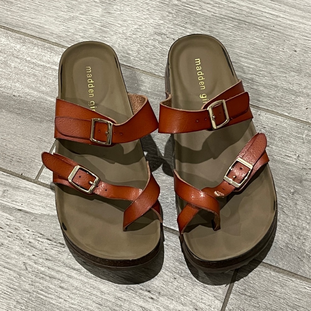 MADDEN GIRL brown sandals